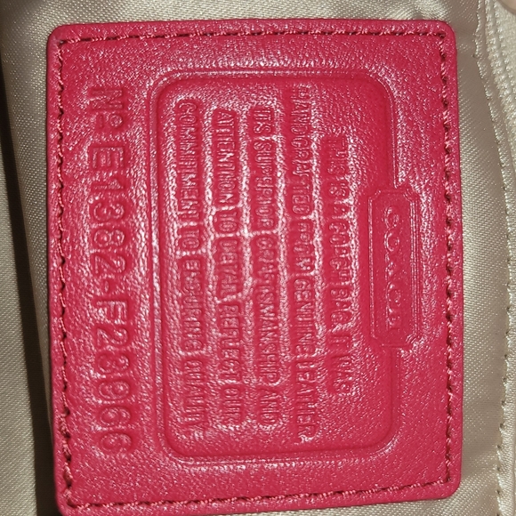 Coach Ashley Raspberry NWT - Picture 5 of 10